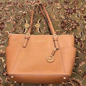 Michael Kors purse/tote
